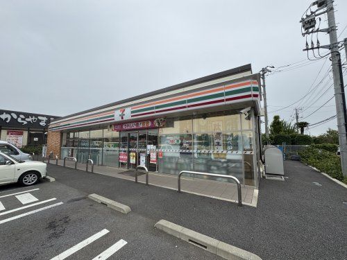 セブンイレブン 千葉ニュータウン東店の画像