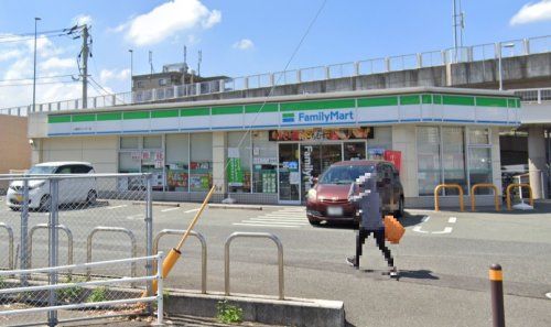 ファミリーマート 小倉紫川インター店の画像