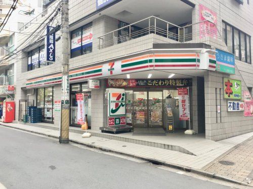 セブンイレブン 北赤羽駅浮間口店の画像