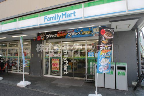 ファミリーマート 関内蓬莱町店の画像