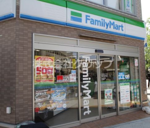 ファミリーマート 横浜羽衣町店の画像