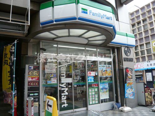 ファミリーマート 横浜伊勢佐木町一丁目店の画像