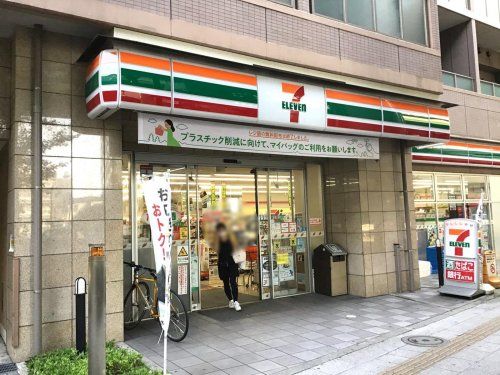 セブンイレブン 板橋本町駅北店の画像