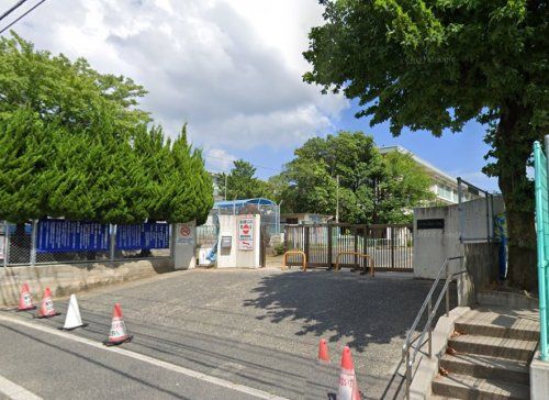 北九州市立葛原小学校の画像