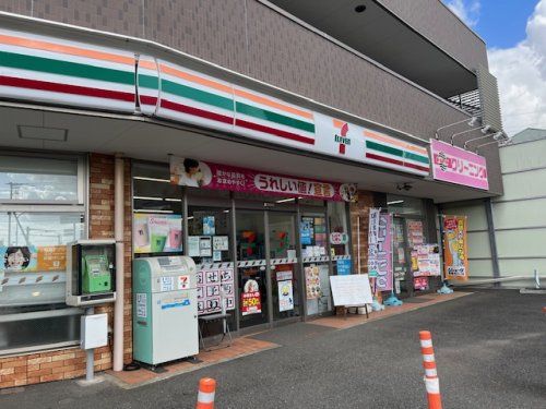 セブンイレブン横浜市沢町店の画像