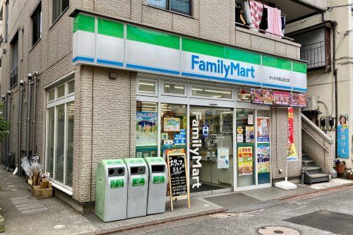 ファミリーマート サンズ大岡山北口店の画像