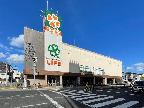 ライフ夙川店の画像