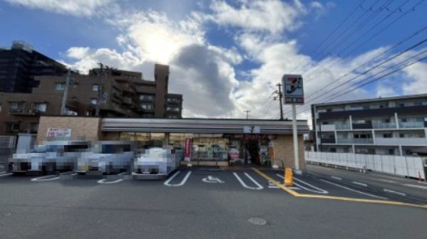 セブンイレブン 豊中上新田4丁目店の画像