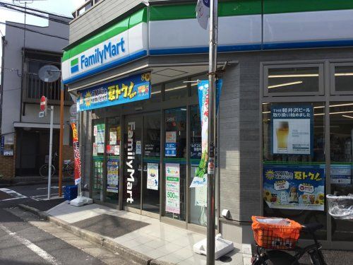 ファミリーマート 幡ヶ谷本町店の画像