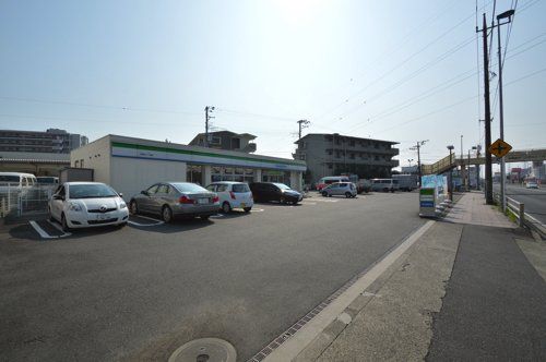 ファミリーマート 大野台二丁目店の画像