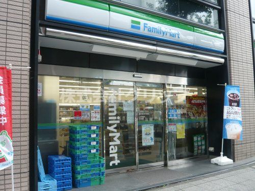 ファミリーマート 桜木町弁天橋店の画像