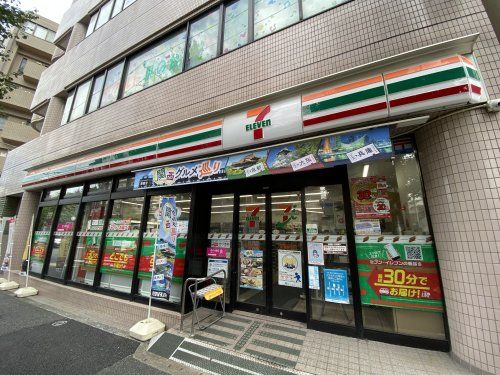 セブンイレブン品川西旗の台店の画像