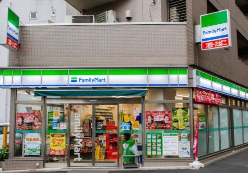 ファミリーマート 大塚空蝉橋店の画像