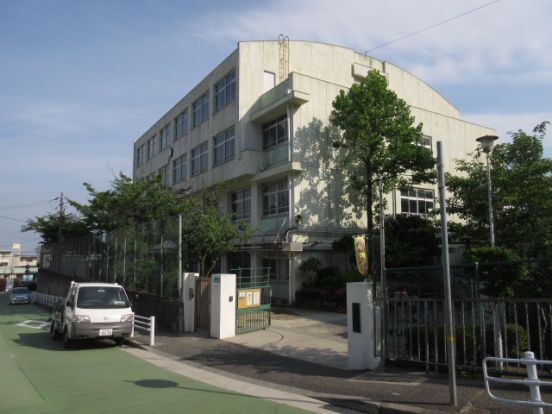 神戸市立渦が森小学校の画像