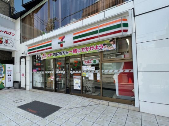 セブンイレブン 原宿表参道店の画像