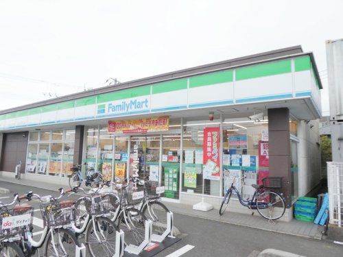 ファミリーマート 川口花山下店の画像