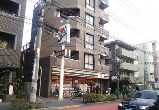 セブンイレブン 世田谷区役所前店の画像