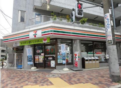 セブンイレブン 世田谷1丁目店の画像