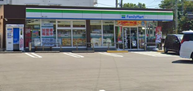 ファミリーマート 妻ヶ丘店の画像