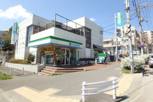 ファミリーマート北落合2丁目店の画像