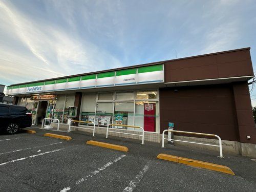 ファミリーマート 川越砂新田店の画像