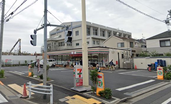 セブンイレブン 東小岩店の画像