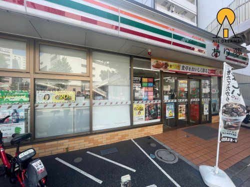 セブンイレブン 横浜西神奈川1丁目店の画像