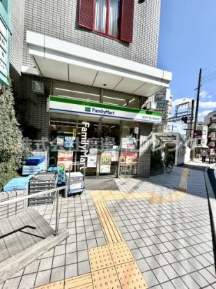 ファミリーマート阪急千里山駅前店の画像