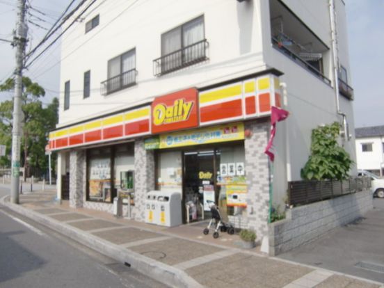 デイリーヤマザキ市川南3丁目店の画像