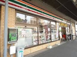 セブンイレブン 横須賀上町店の画像