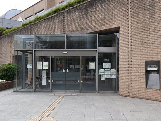 市川市中央図書館の画像