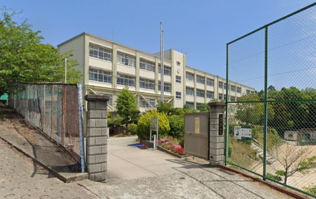 神戸市立伊川谷中学校の画像