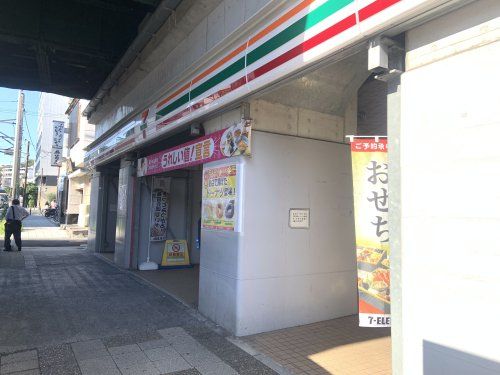 セブンイレブン　京急ST黄金町店の画像