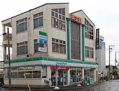 ファミリーマート 富野荘駅前店の画像