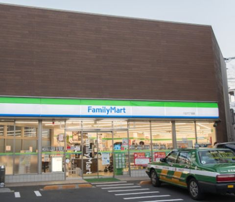 ファミリーマート 八広六丁目店の画像