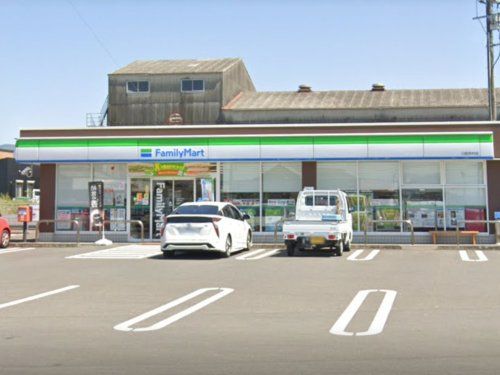 ファミリーマート 三股宮村店の画像