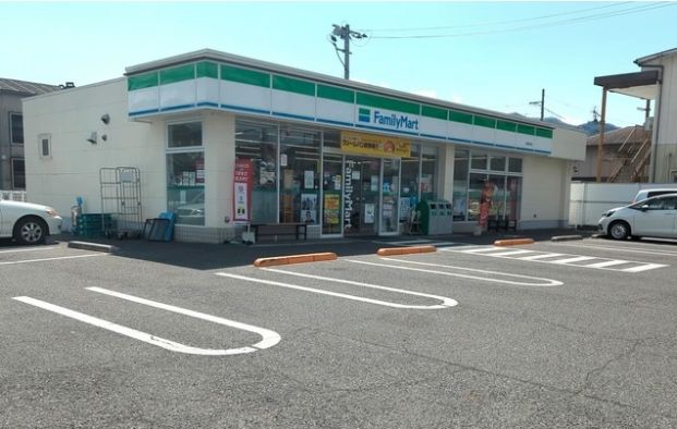 ファミリーマート 三原宮沖店の画像