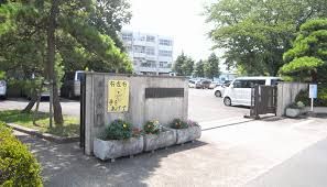 久喜市立本町小学校の画像