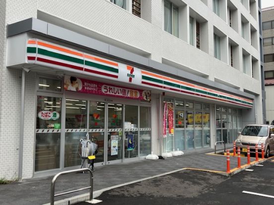 セブンイレブン 仙台北六番丁店の画像