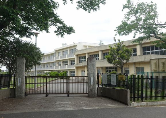 千葉市立椎名小学校の画像