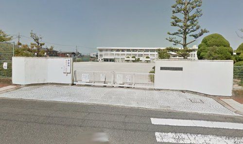 橿原市立真菅小学校の画像