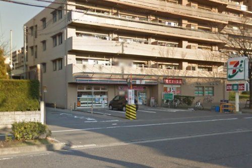 セブンイレブン 横浜平安町2丁目店の画像