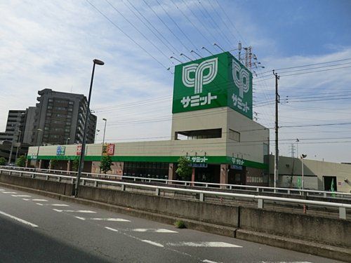 サミットストア 鳩ヶ谷駅前店の画像