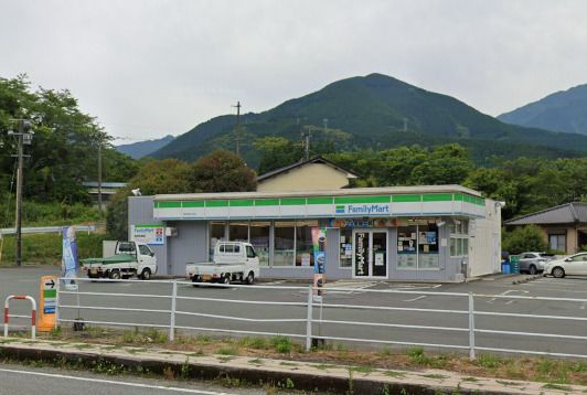 ファミリーマート 熊本美里三和店の画像