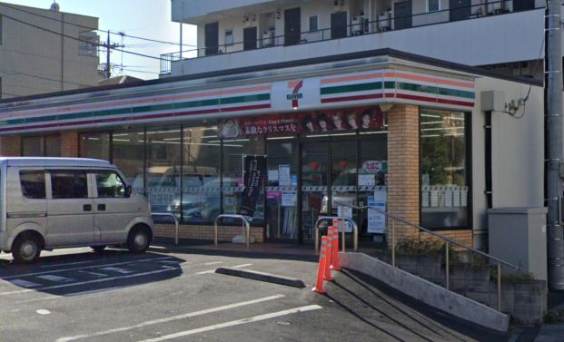 セブンイレブン 大和福田1丁目店の画像