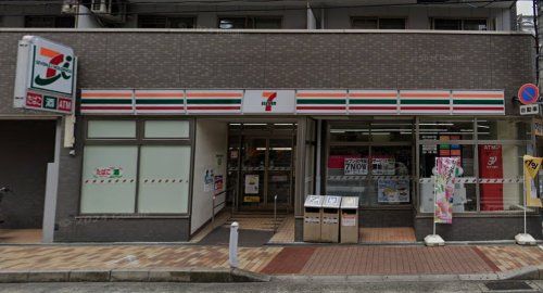 セブンイレブン 吹田広芝町店の画像