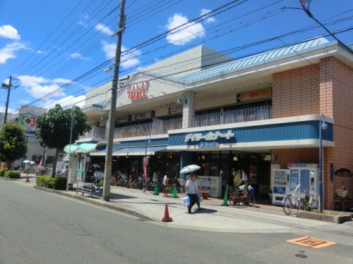 イズミヤ 南田辺店の画像