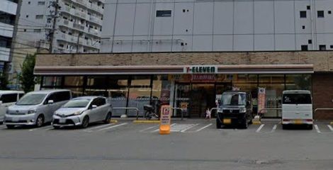 セブンイレブン 大阪宮原4丁目店の画像