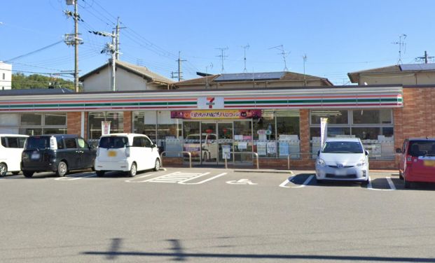 セブンイレブン 橿原西池尻町店の画像