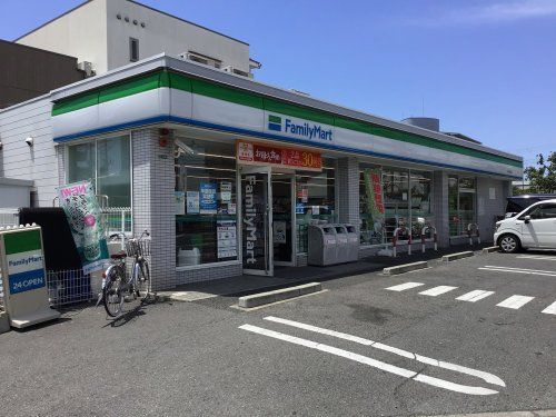 ファミリーマート堺材木町西店の画像